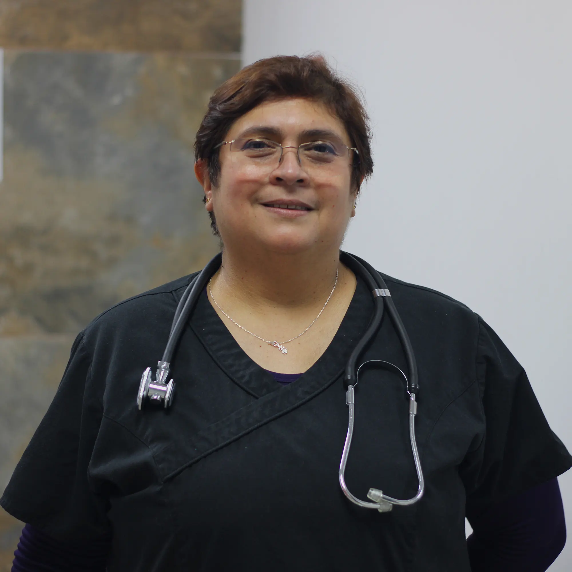 Titular: Le damos la Bienvenida a la Dra. Erika Buñay, nueva especialista en urgencias en San Rafael.